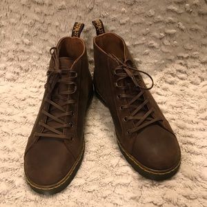 Dr.Martens Coburg 6-eye boots - NWOT (sz.M8/W10)